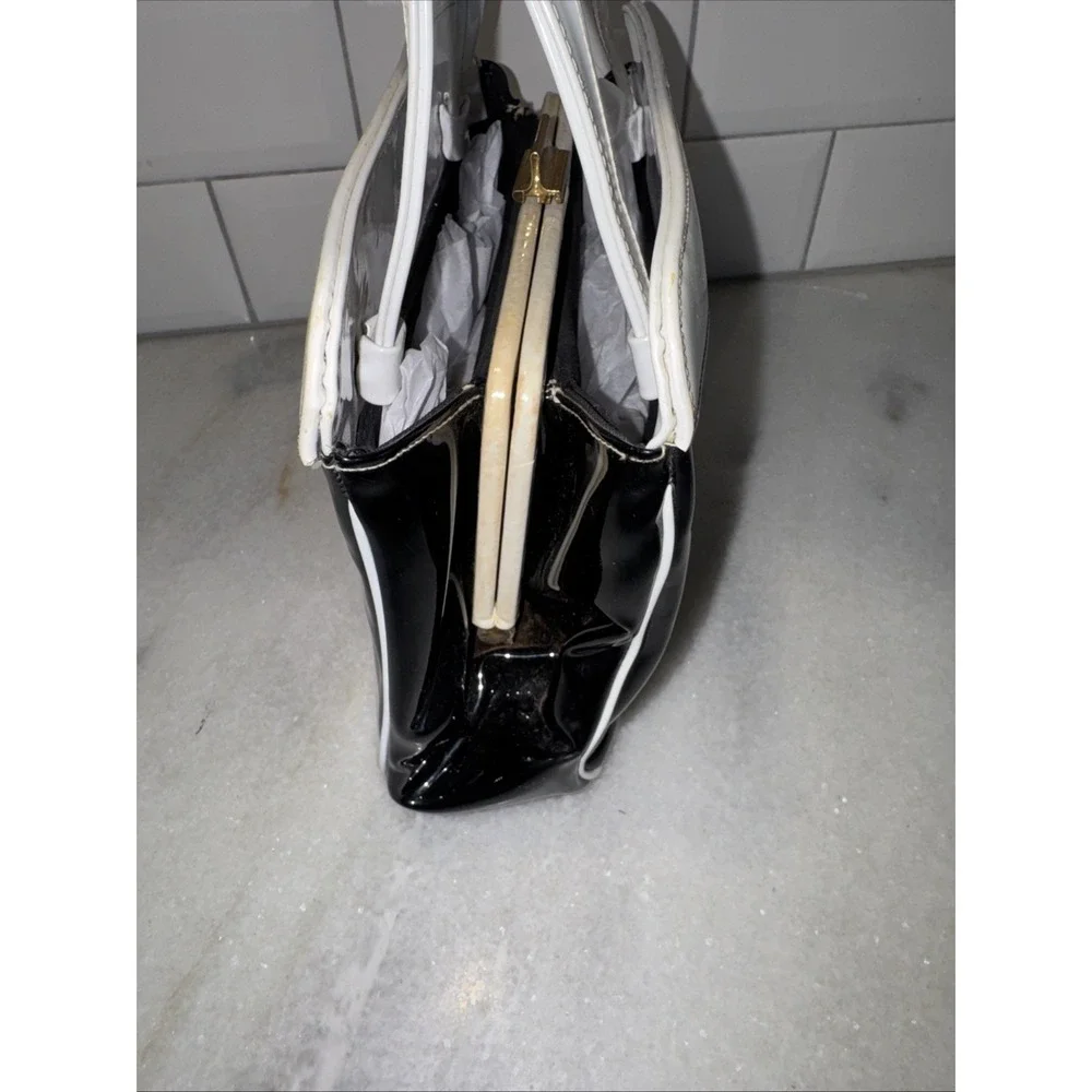 Ingber black/white patent leather Purse vintage 1950's With Brass Hardware Gw993